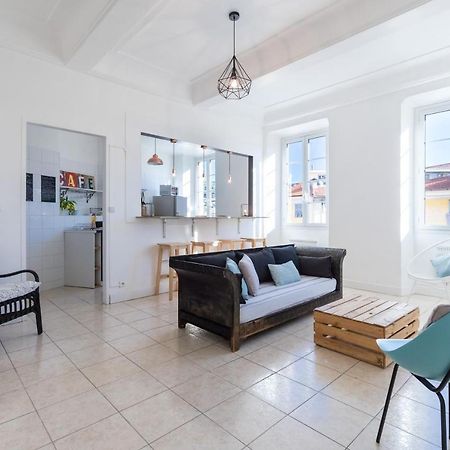 ניס Bright Apartment Old Town מראה חיצוני תמונה