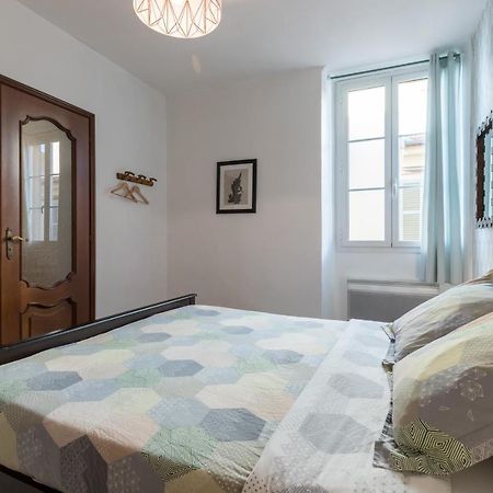 ניס Bright Apartment Old Town מראה חיצוני תמונה
